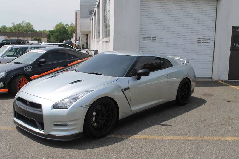 2013 NISSAN GT-R