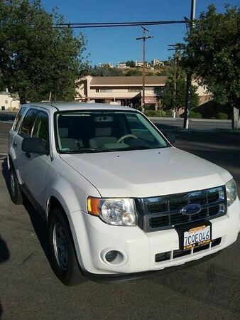 2009 FORD Escape
