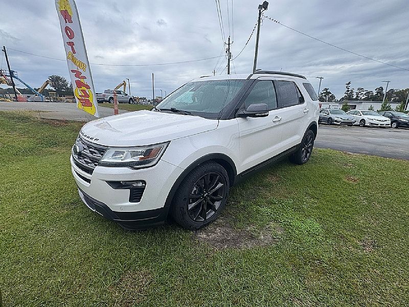 2018 FORD Explorer