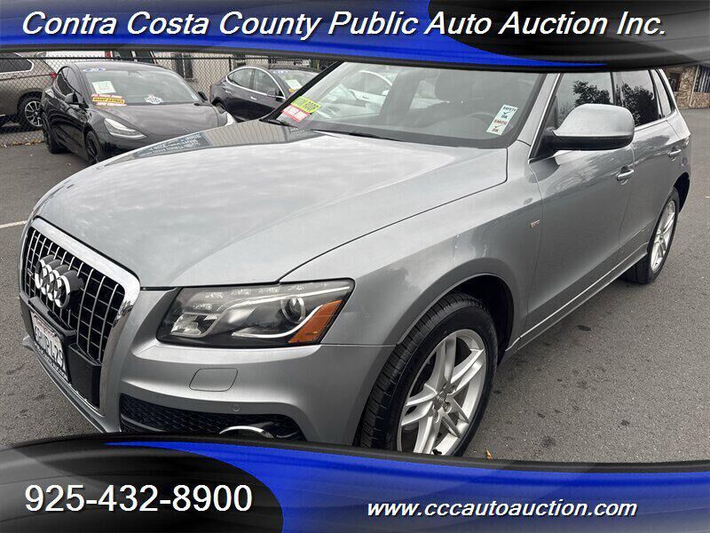 2011 AUDI Q5