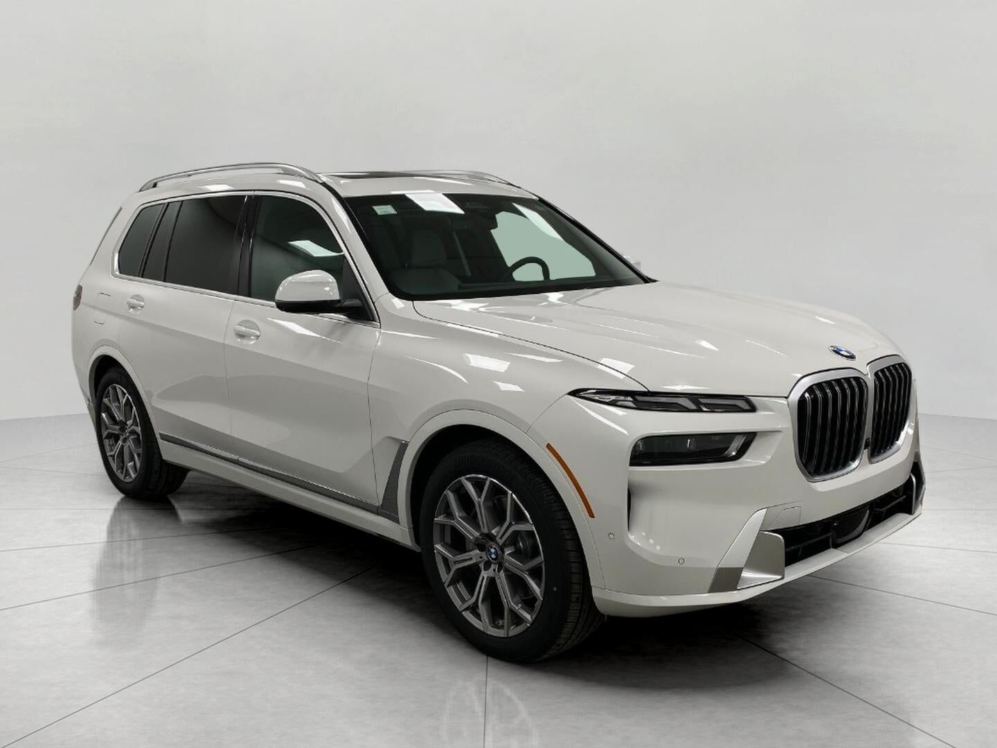 2026 BMW X7