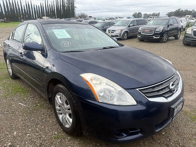 2011 NISSAN Altima