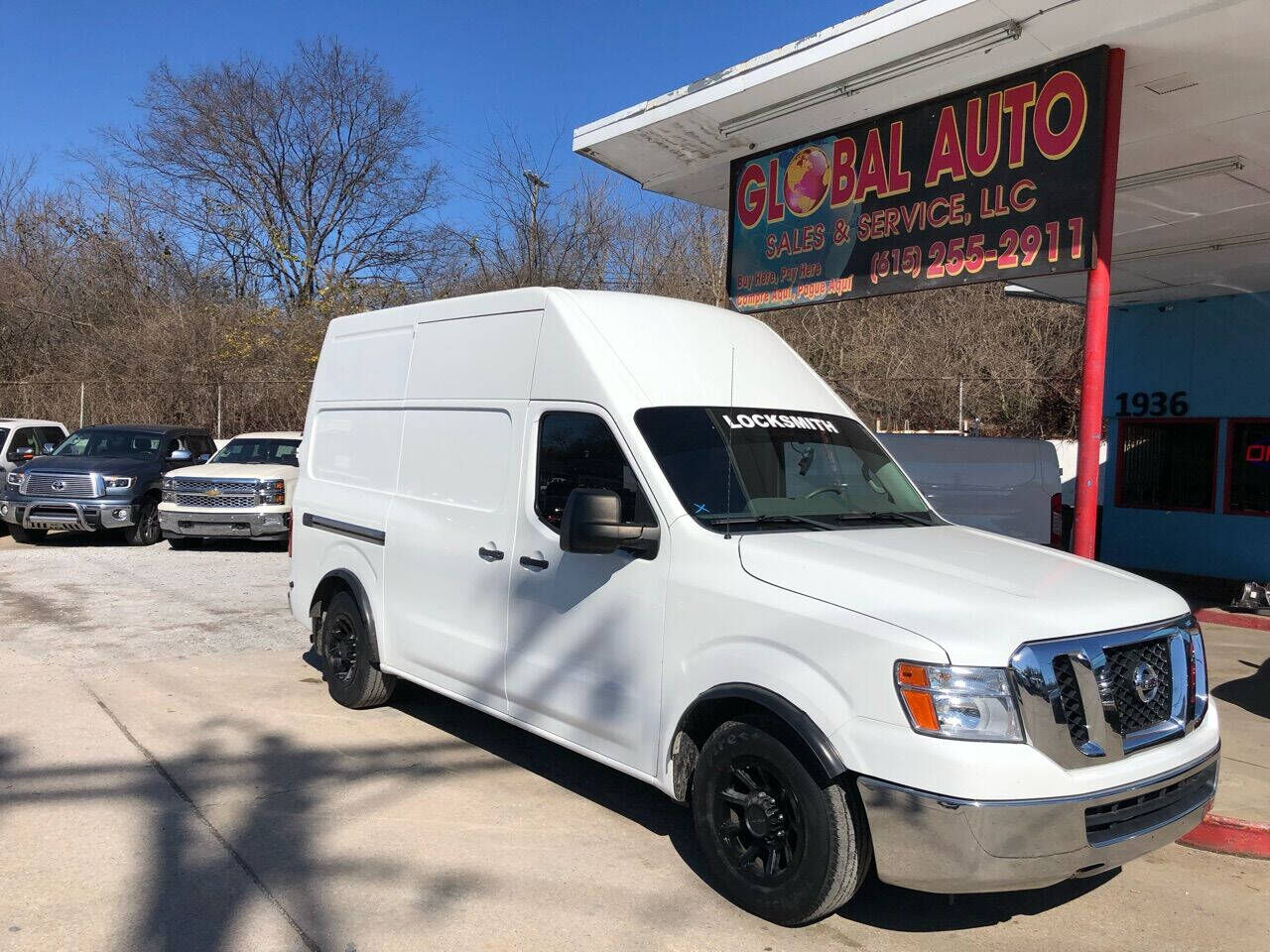 2013 NISSAN NV