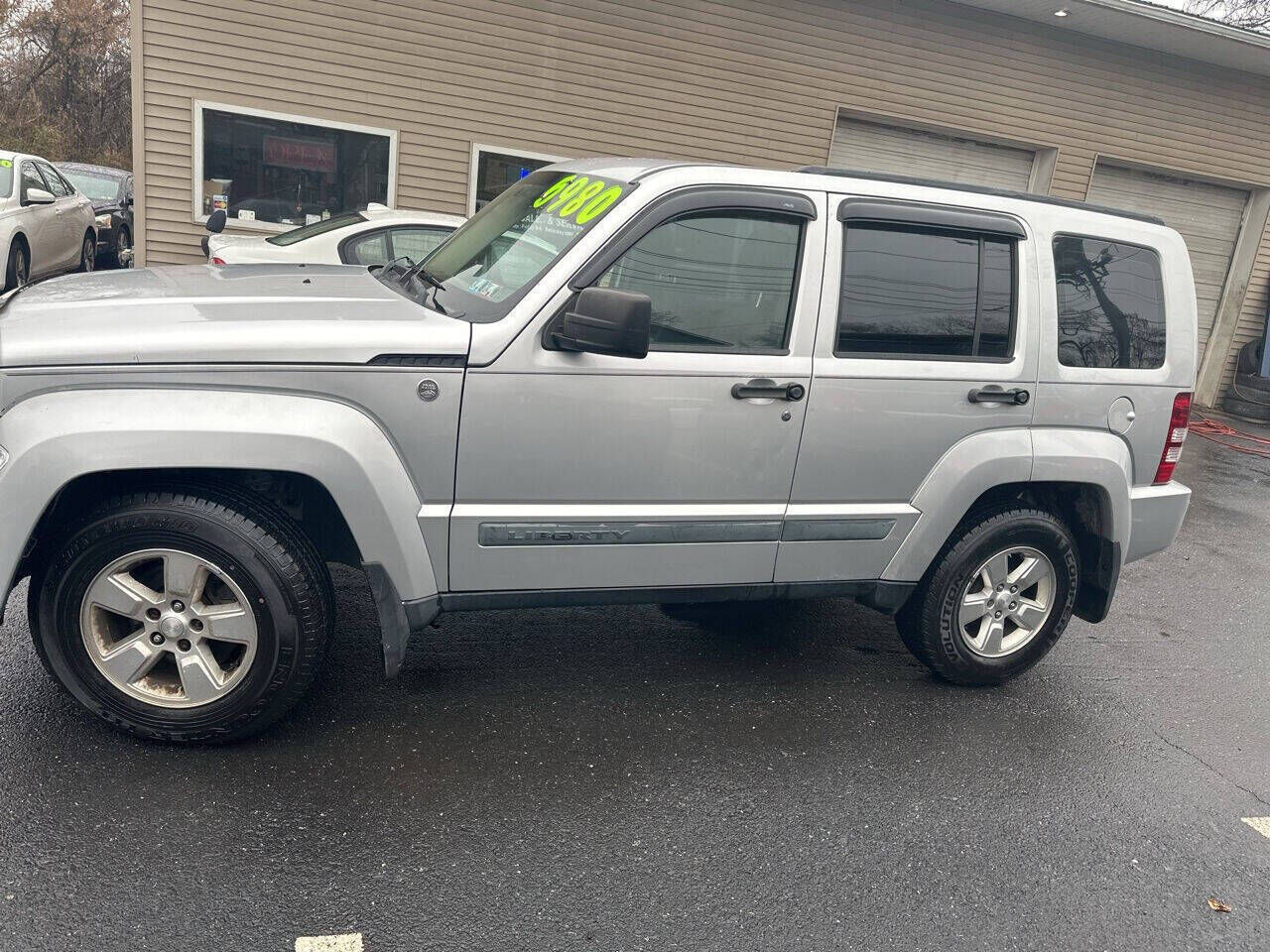 2010 JEEP Liberty