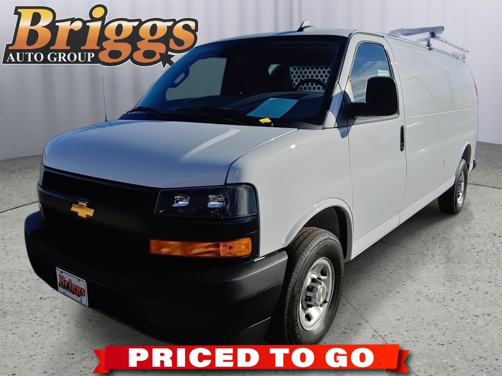 2025 CHEVROLET Express