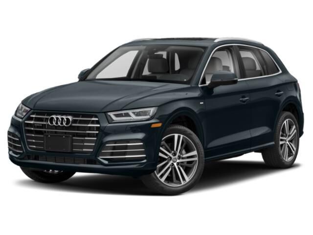 2021 AUDI Q5 e