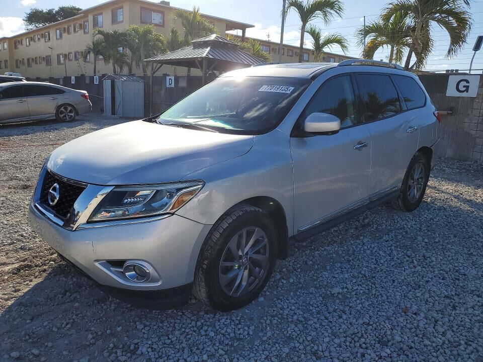 2014 NISSAN Pathfinder
