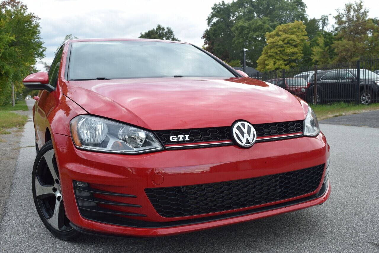 2016 VOLKSWAGEN Golf GTI