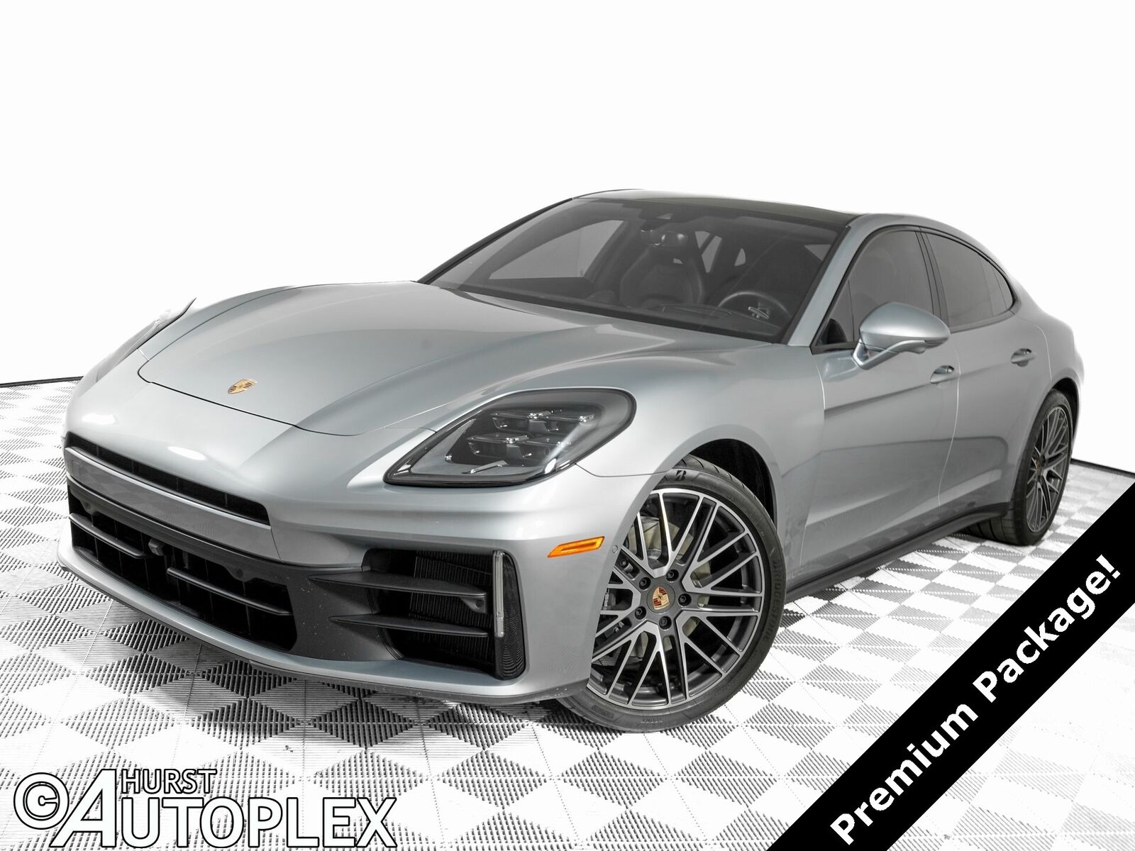 2026 PORSCHE Panamera