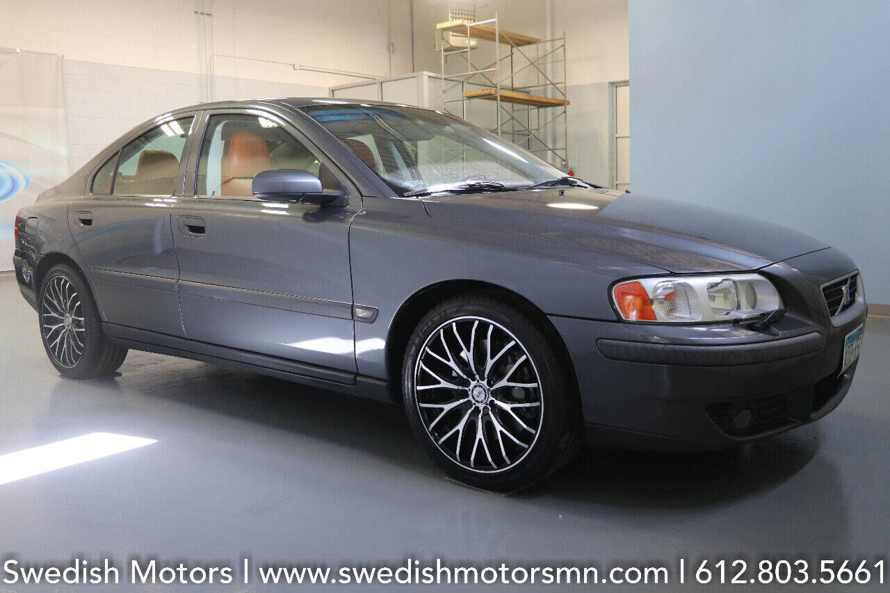 2004 VOLVO S60