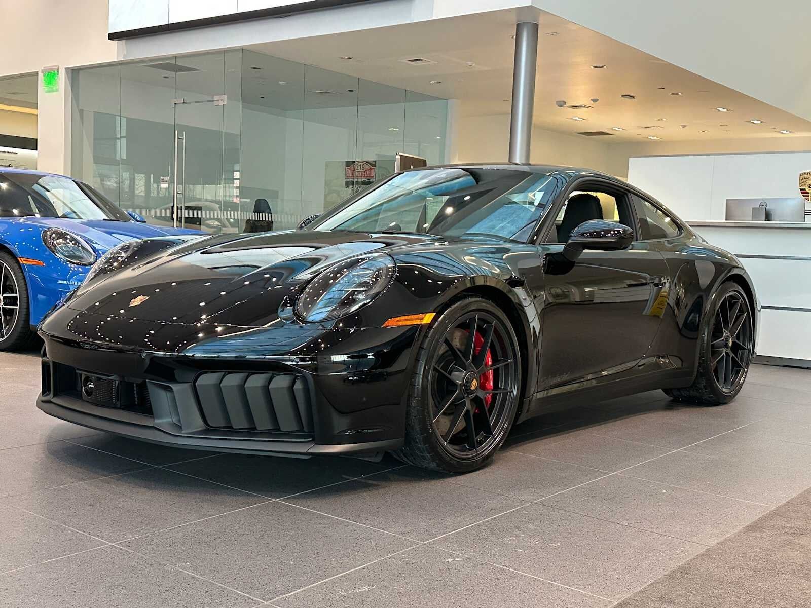 2026 PORSCHE 911
