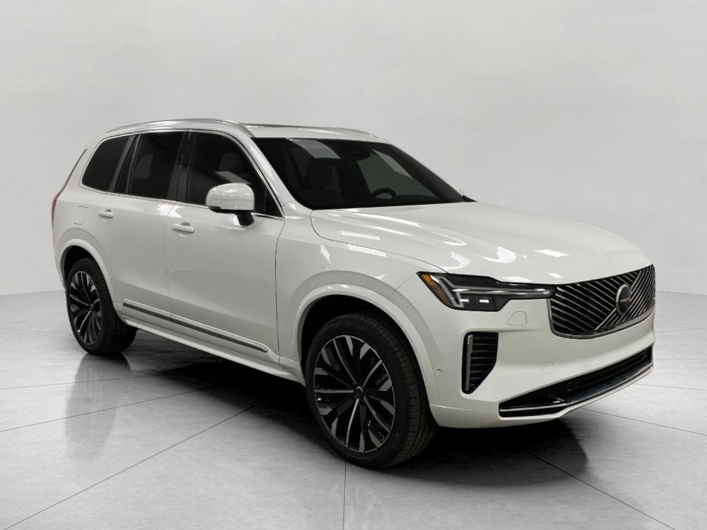 2026 VOLVO XC90