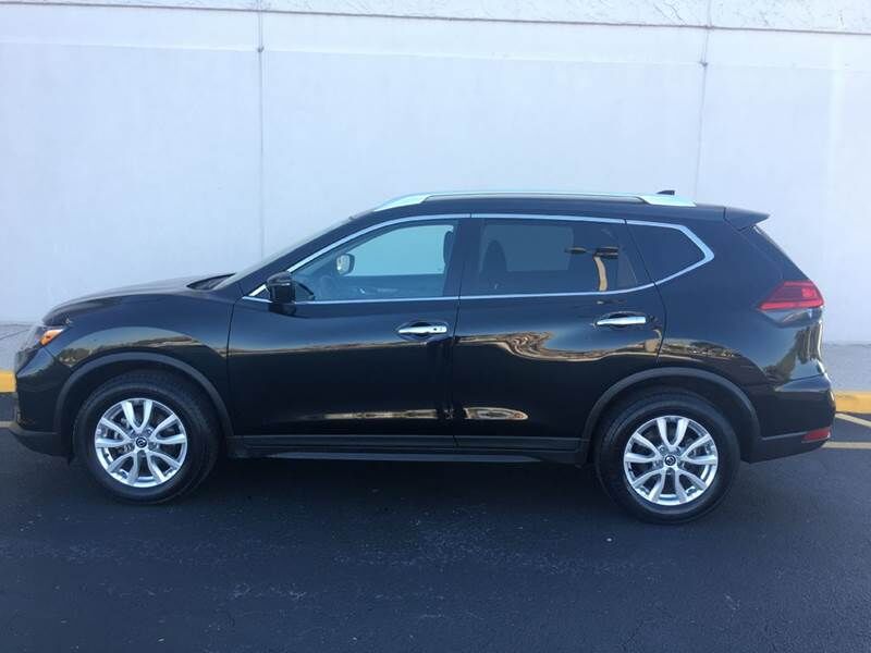 2017 NISSAN Rogue