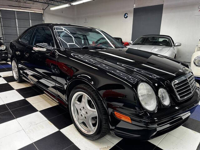 2000 MERCEDES-BENZ CLK-Class