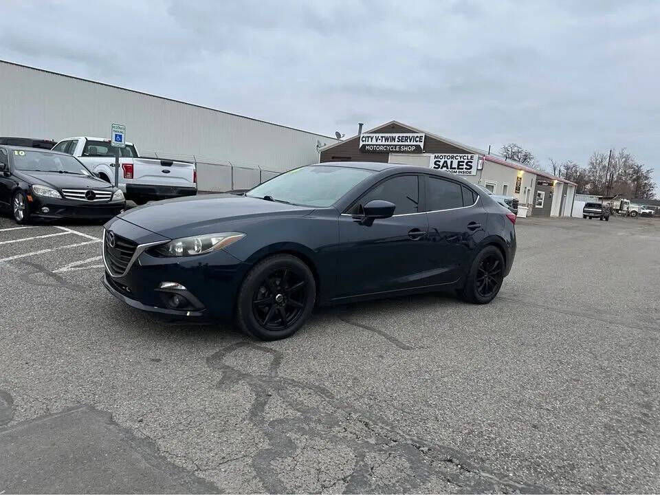 2016 MAZDA Mazda3