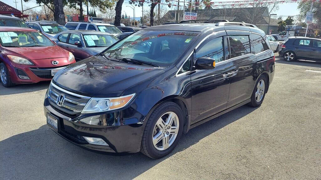 2011 HONDA Odyssey