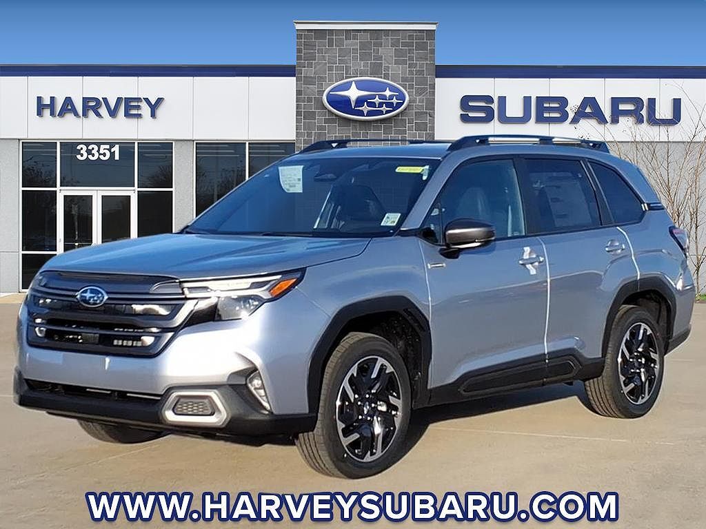 2025 SUBARU Forester