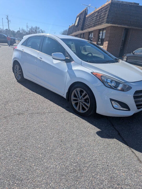 2017 HYUNDAI Elantra GT