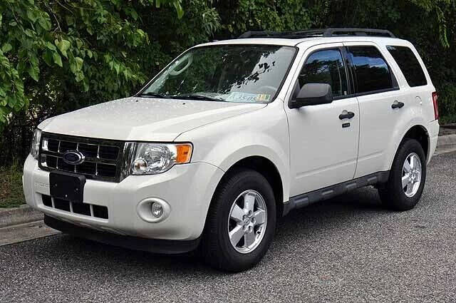 2010 FORD Escape