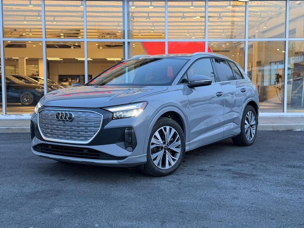 2023 AUDI Q4