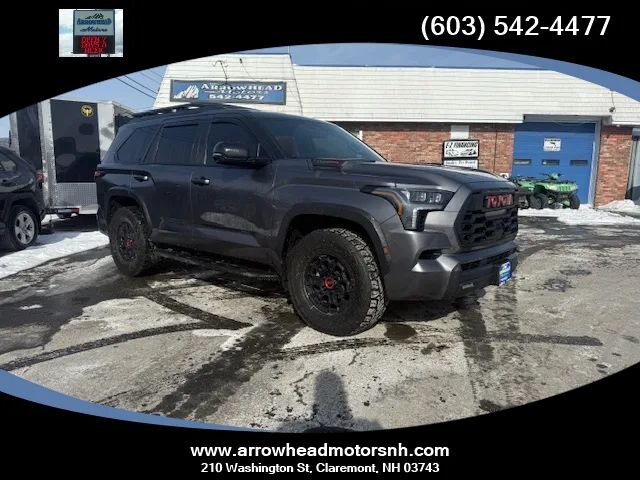 2024 TOYOTA Sequoia