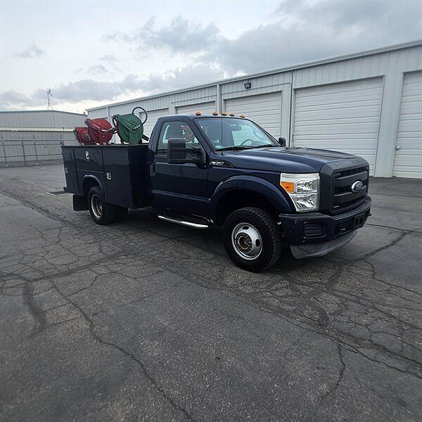 2011 FORD F-350