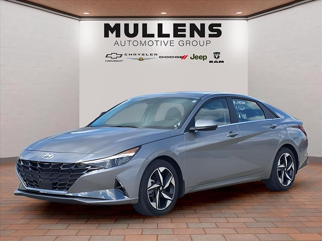 2023 HYUNDAI Elantra