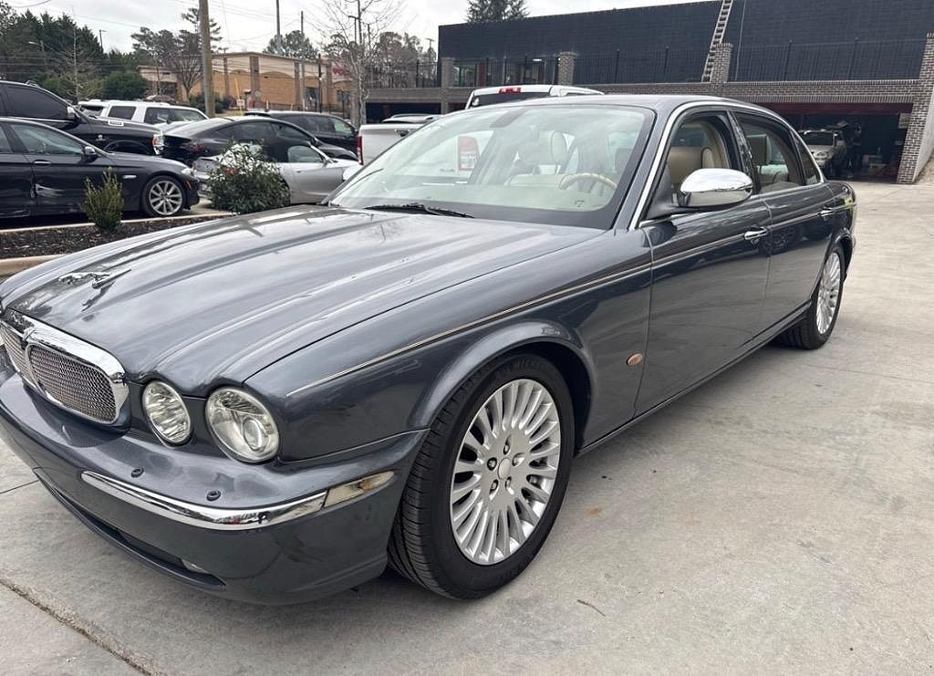 2006 JAGUAR XJ