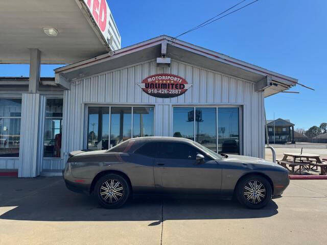 2017 DODGE Challenger