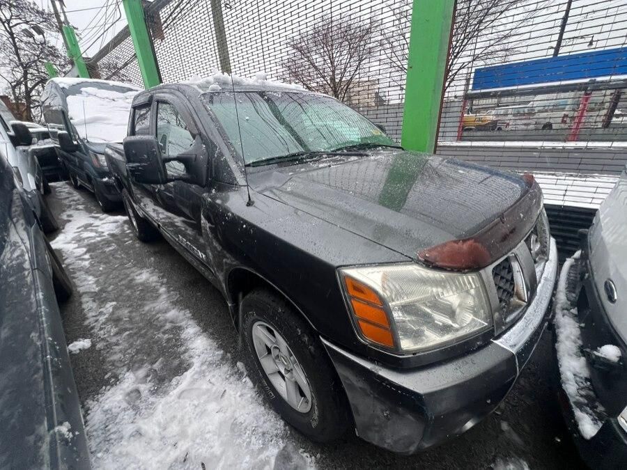 Nissan Titan