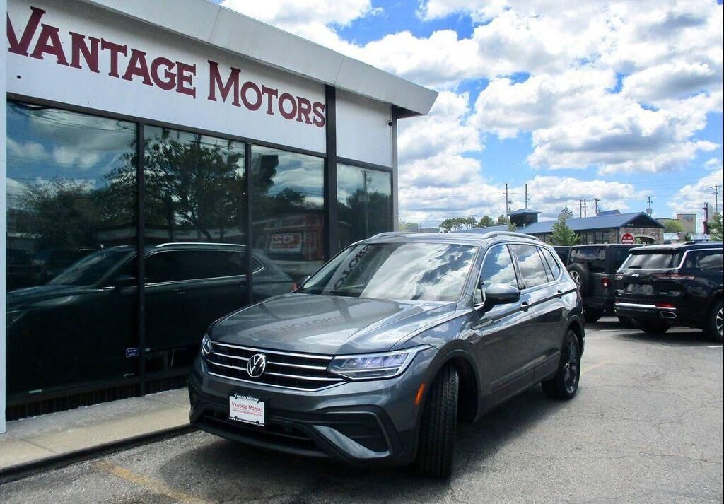2022 VOLKSWAGEN Tiguan