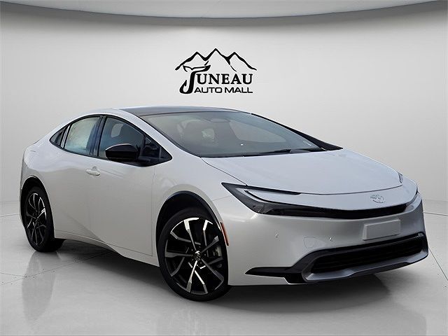 2026 TOYOTA Prius