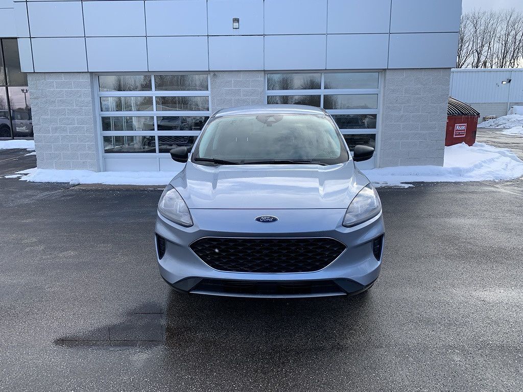 2022 FORD Escape