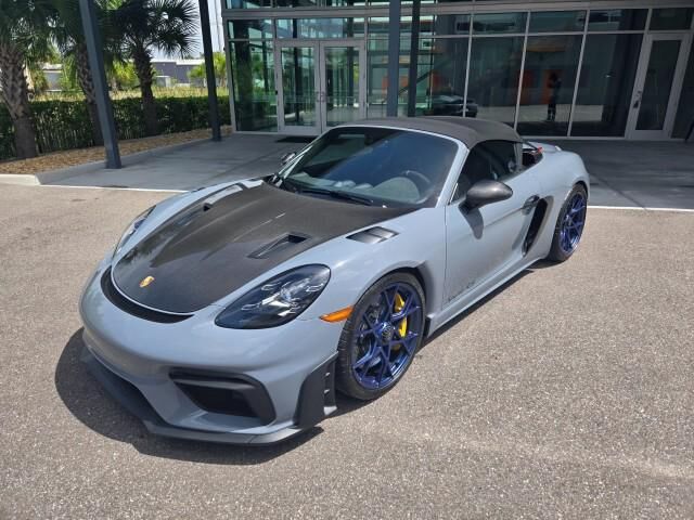 2025 PORSCHE 718