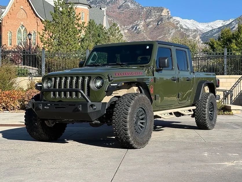 2023 JEEP Gladiator
