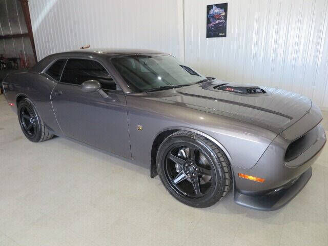 2016 DODGE Challenger