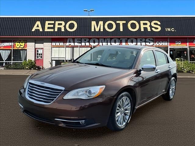 2013 CHRYSLER 200