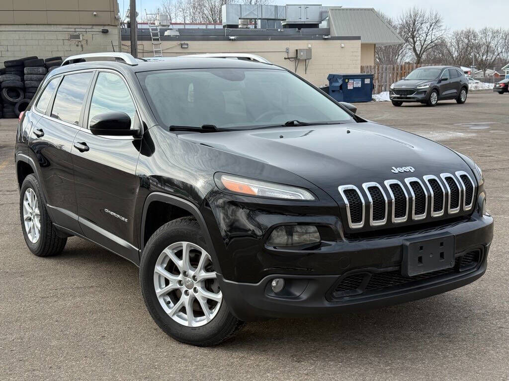 2017 JEEP Cherokee