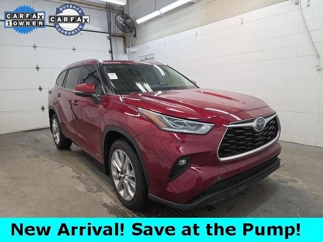 2023 TOYOTA Highlander