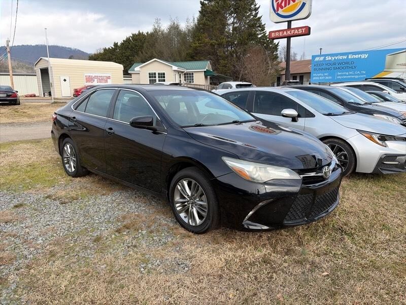 2016 TOYOTA Camry