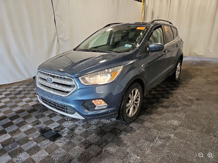 2018 FORD Escape
