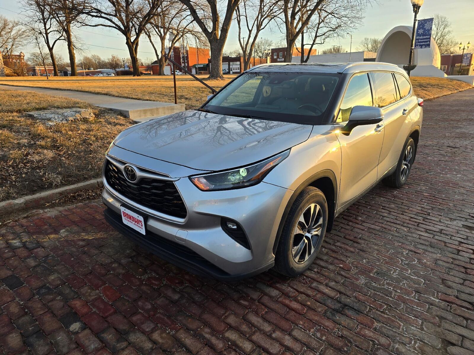 2022 TOYOTA Highlander