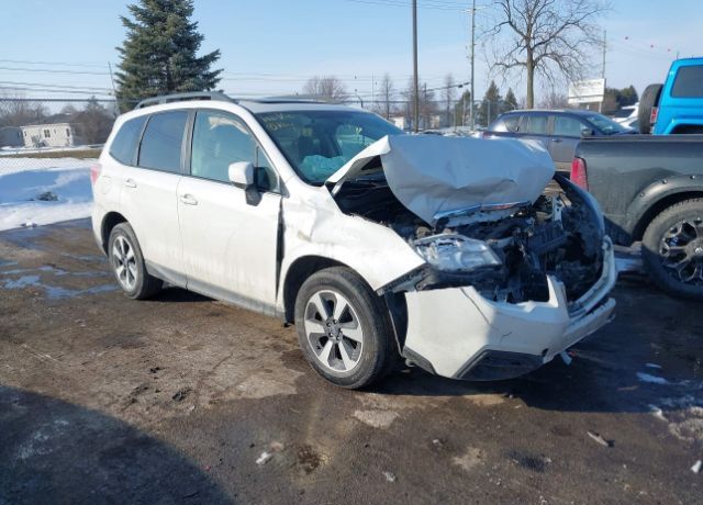 2017 SUBARU Forester