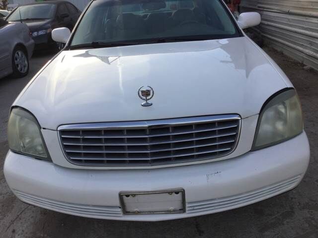 2005 CADILLAC Deville