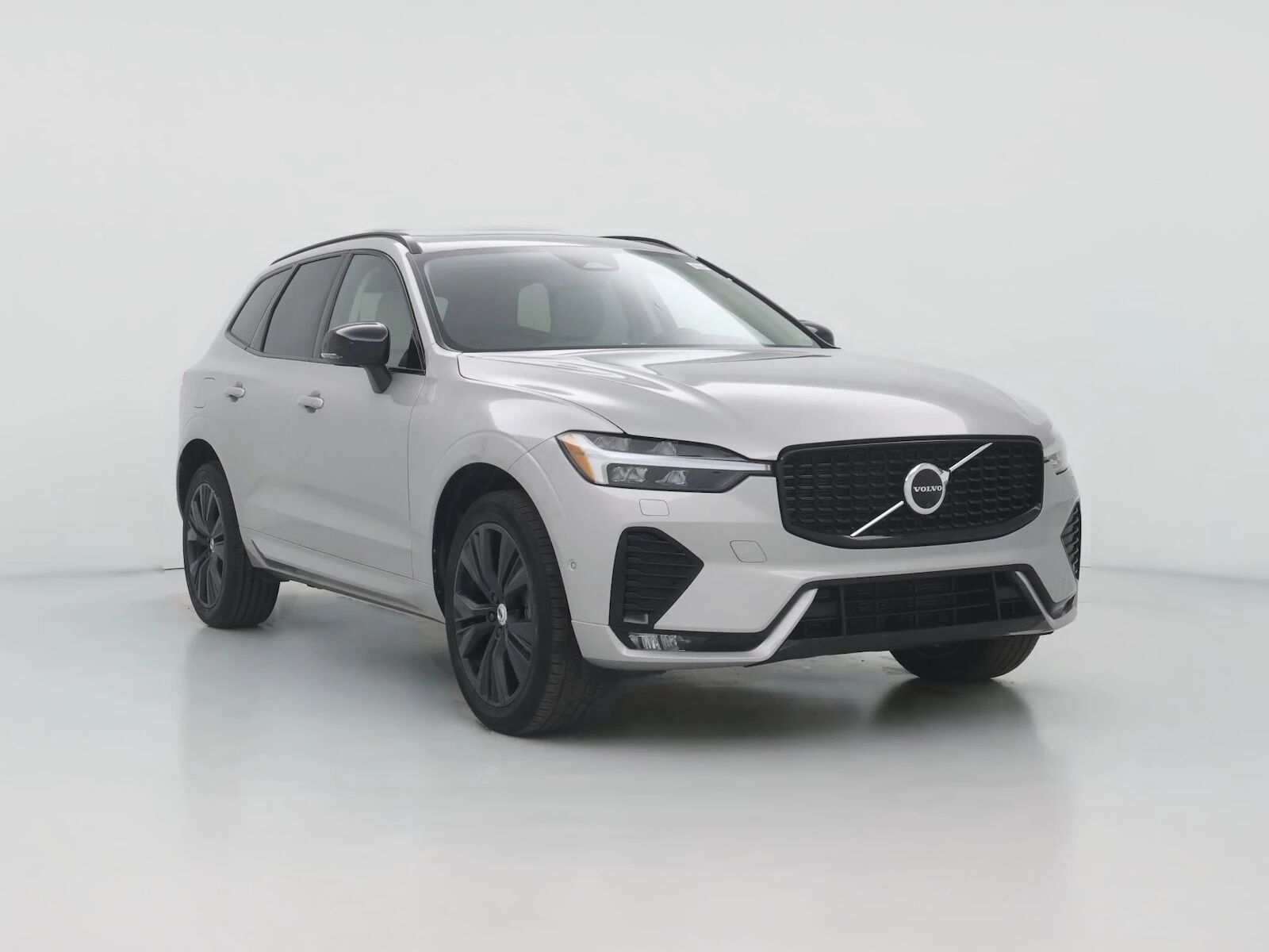 2023 VOLVO XC60