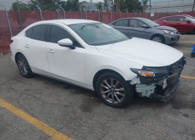 2020 MAZDA Mazda3