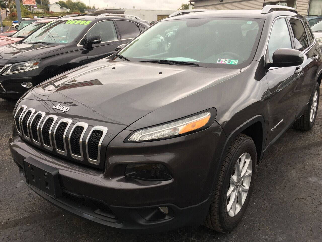 2017 JEEP Cherokee