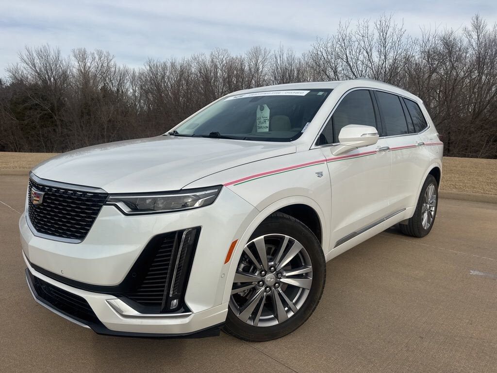 2024 CADILLAC XT6