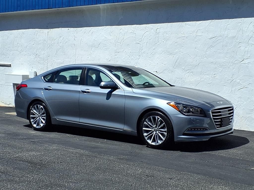 2016 HYUNDAI Genesis
