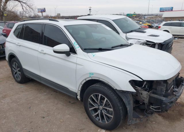 2019 VOLKSWAGEN Tiguan